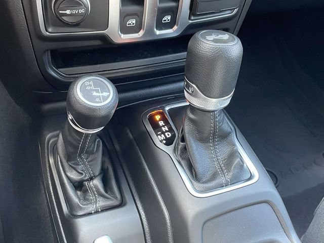 Used 2026 Jeep Wrangler Sport AWD/4WD image 14