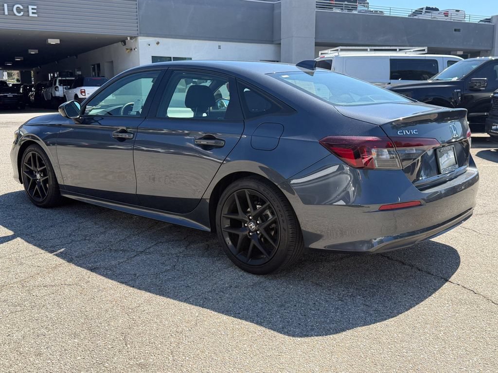 Used 2025 Honda Civic Sport image 4