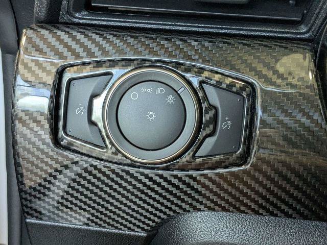Certified 2022 Ford Mustang Shelby GT500 w/ Carbon Fiber Track Pack RWD image 19