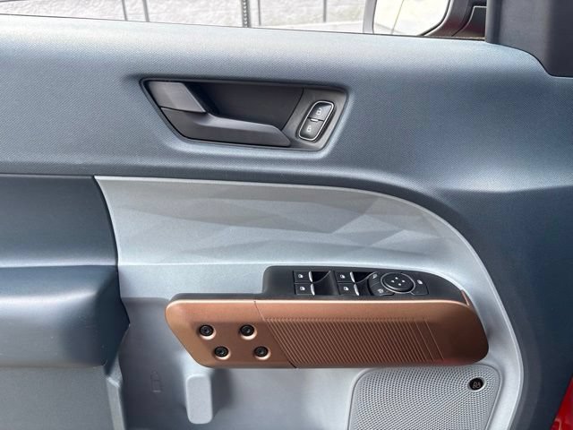Certified 2024 Ford Maverick Lariat FWD image 8