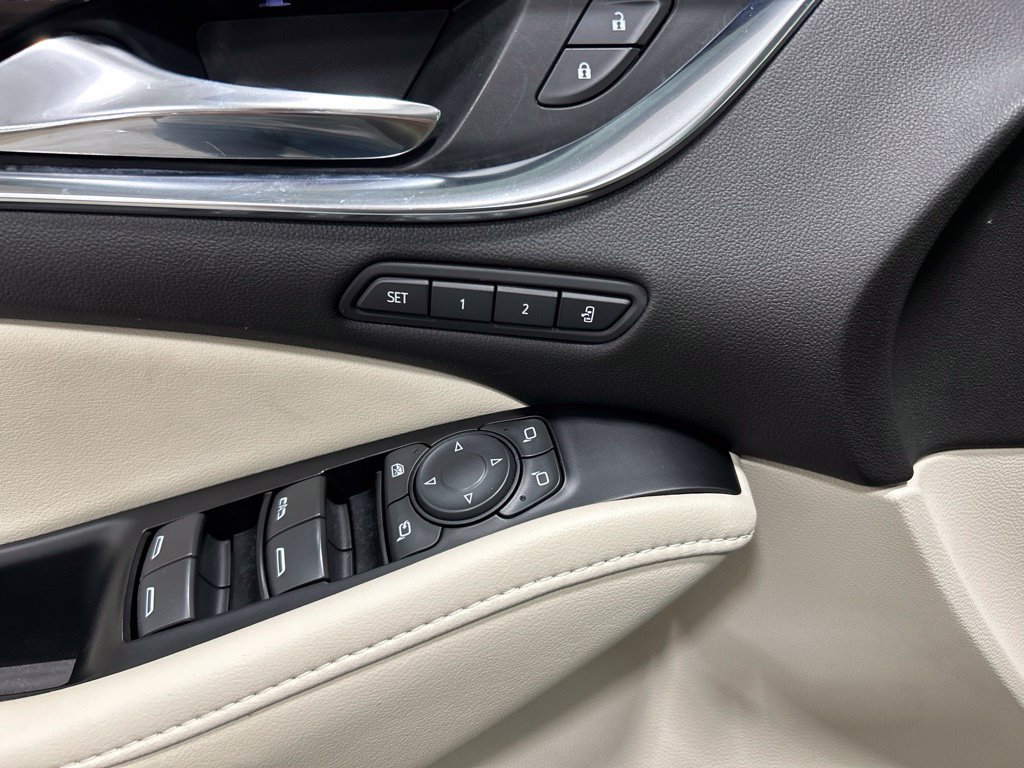 Used 2023 Buick Enclave Premium w/ Experience Buick Package AWD/4WD image 15