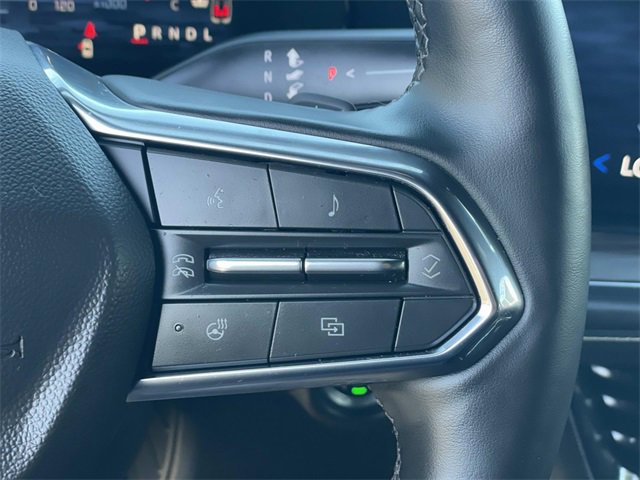 Used 2025 Chevrolet Suburban Premier image 10