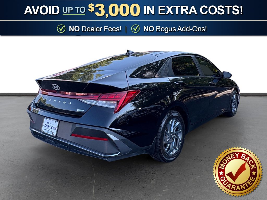 Used 2024 Hyundai Elantra Blue FWD image 7