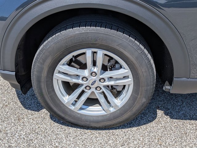 Certified 2023 Ford Explorer XLT w/ Equipment Group 202A AWD/4WD image 27