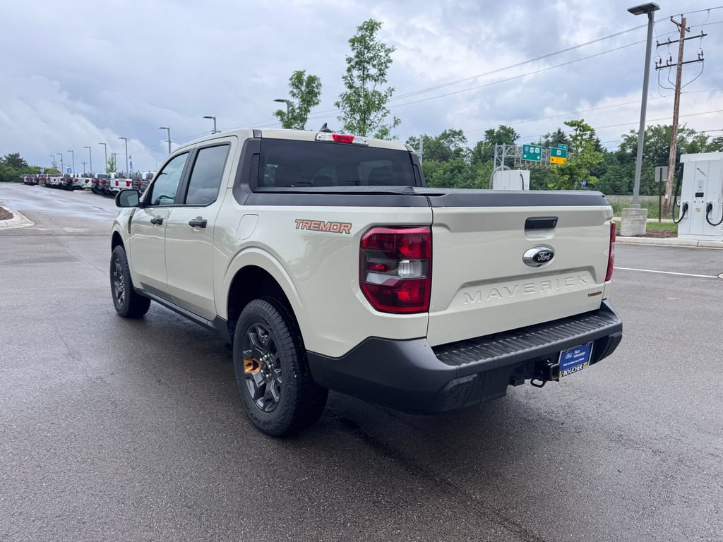 Certified 2024 Ford Maverick Tremor w/ Tremor Off-Road Package AWD/4WD image 8