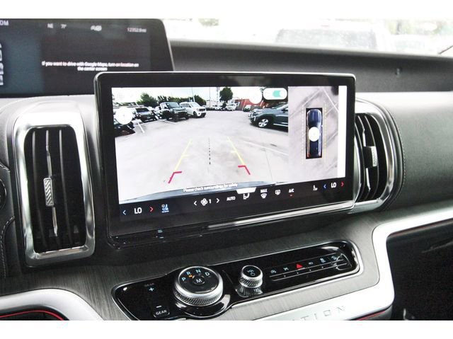 Certified 2025 Ford Expedition Max Platinum w/ Platinum Ultimate Package image 24