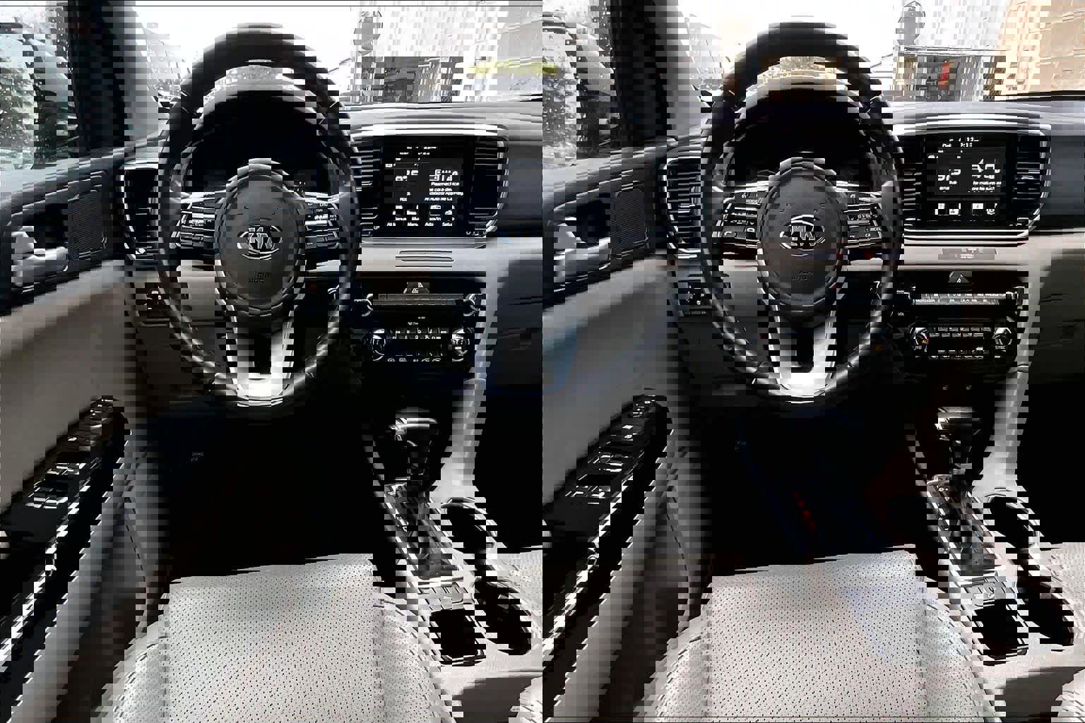 Used 2020 Kia Sportage EX image 10