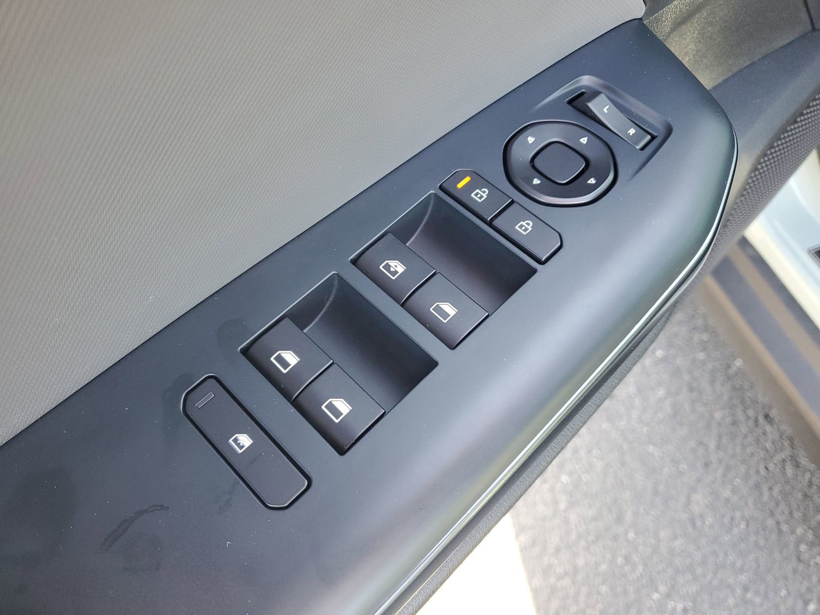 Used 2025 Kia K4 LXS image 14