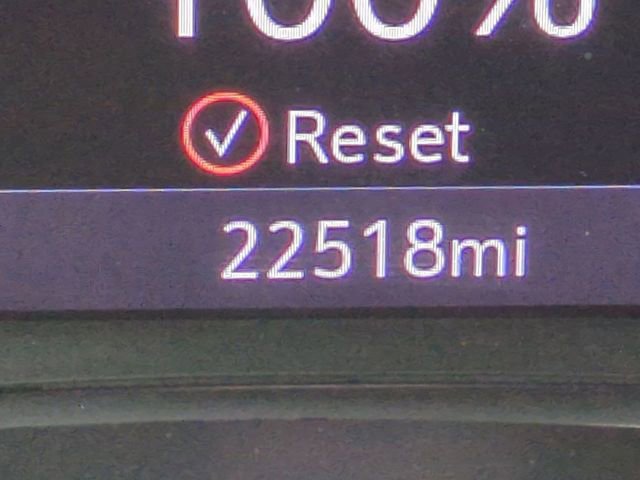 Used 2023 Chevrolet Equinox Premier image 28