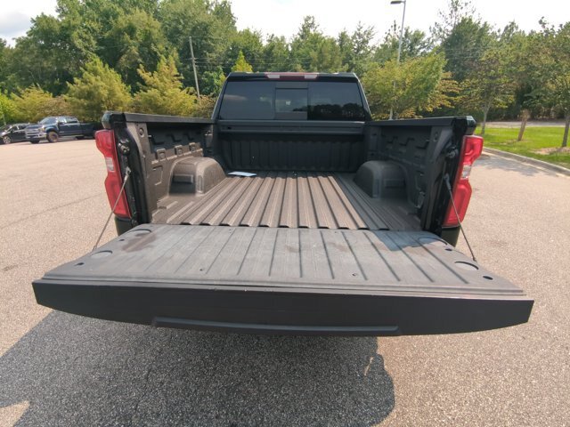Used 2021 Chevrolet Silverado 1500 RST w/ True North Edition Plus AWD/4WD image 23