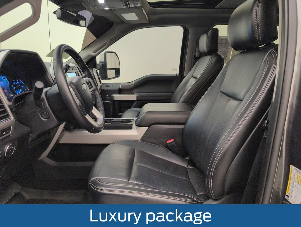 Certified 2020 Ford F350 Lariat w/ Lariat Ultimate Package AWD/4WD image 4