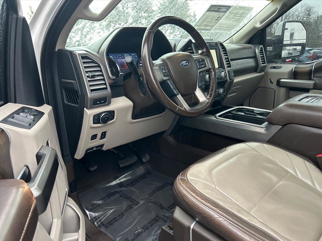 Certified 2019 Ford F250 Limited w/ FX4 Off-Road Package image 6