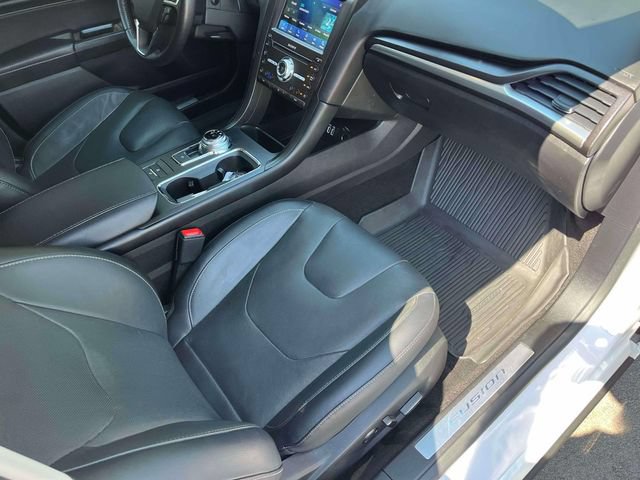Certified 2019 Ford Fusion Titanium FWD image 22