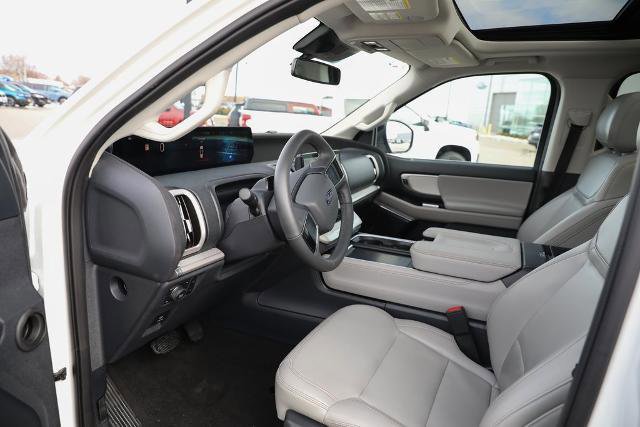 Certified 2025 Ford Expedition Max Active image 25