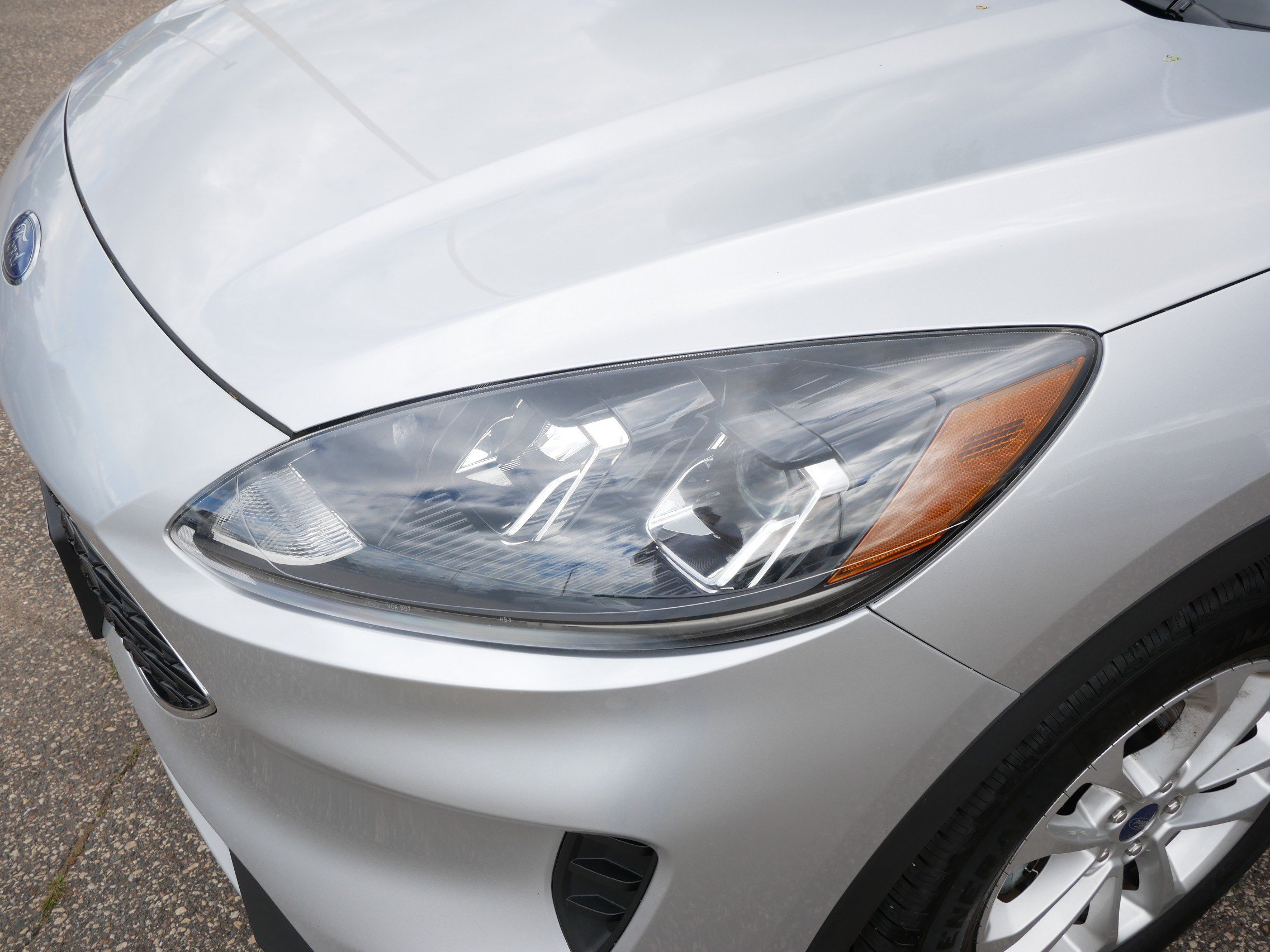 Certified 2020 Ford Escape SE AWD/4WD image 16