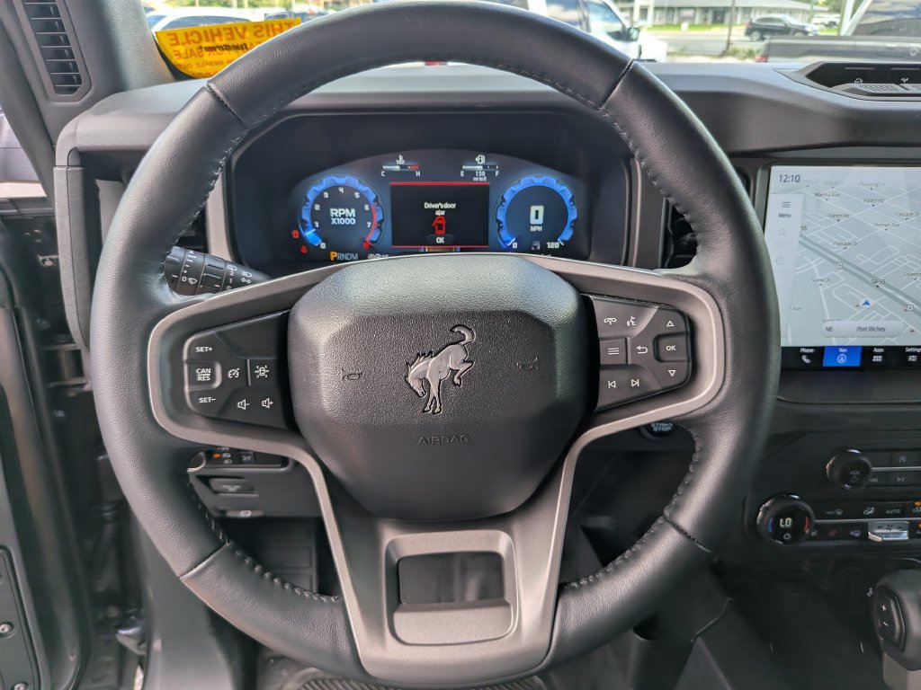 Certified 2025 Ford Bronco Badlands AWD/4WD image 28
