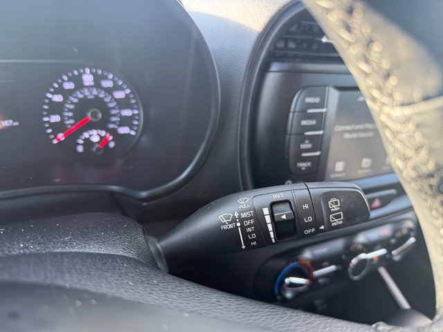 Used 2021 Kia Soul X-Line image 24