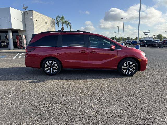 Used 2026 Honda Odyssey EX-L image 2