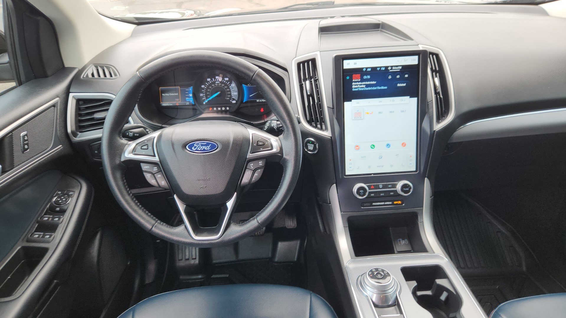 Certified 2022 Ford Edge SEL w/ Sport Appearance Package AWD/4WD image 26