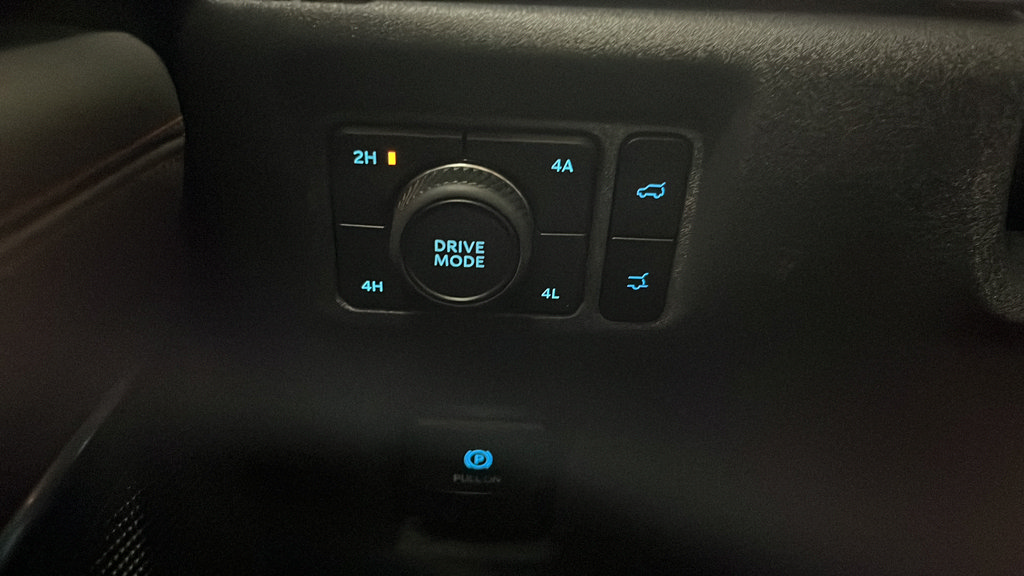 Certified 2025 Ford Expedition Max Active AWD/4WD image 35