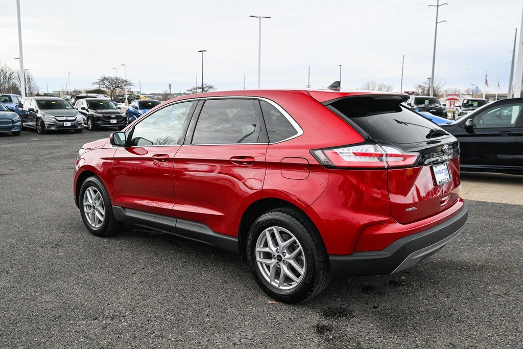 Certified 2024 Ford Edge SEL w/ Convenience Package image 6