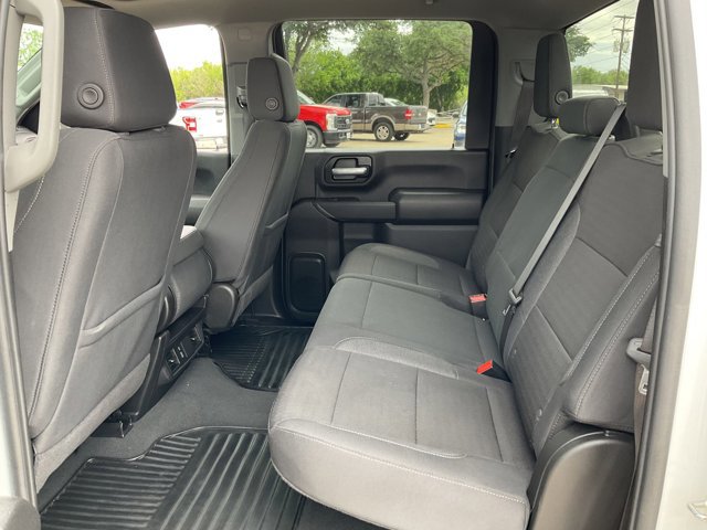 Used 2025 Chevrolet Silverado 2500 Custom w/ Custom Value Package AWD/4WD image 9