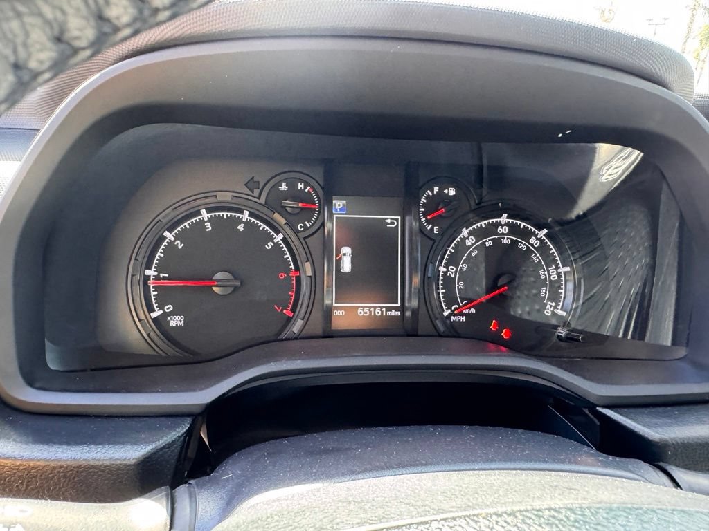 Used 2022 Toyota 4Runner SR5 RWD image 20