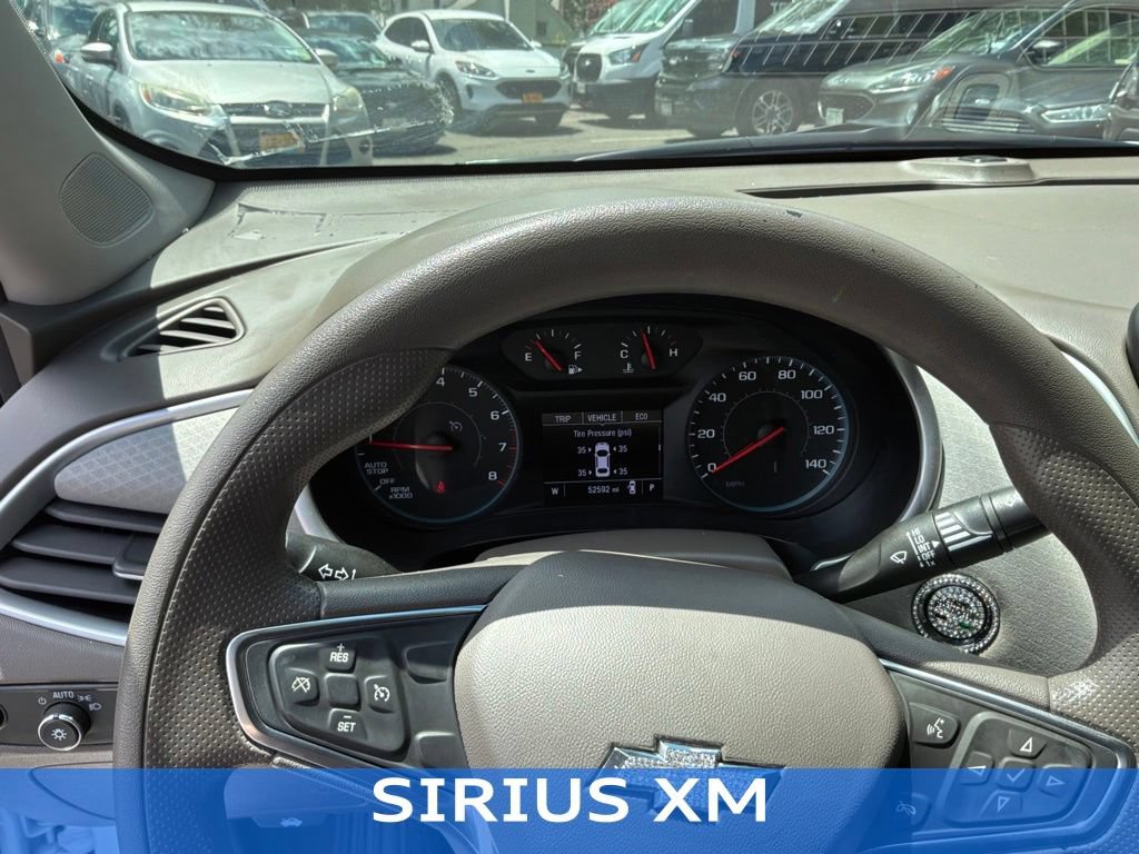 Used 2022 Chevrolet Malibu LT FWD image 12