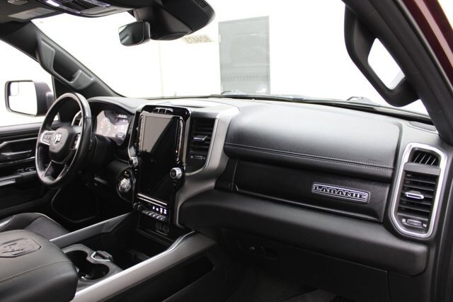 Used 2023 RAM 1500 Laramie AWD/4WD image 5