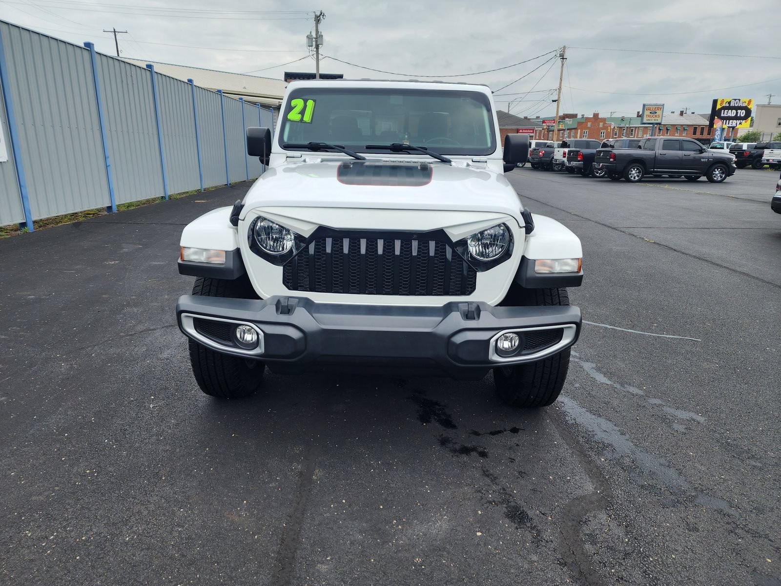Used 2021 Jeep Gladiator Overland w/ Popular Equipment Package AWD/4WD image 8