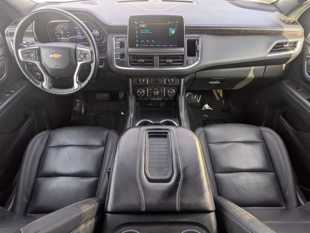 Used 2024 Chevrolet Suburban LT RWD image 16