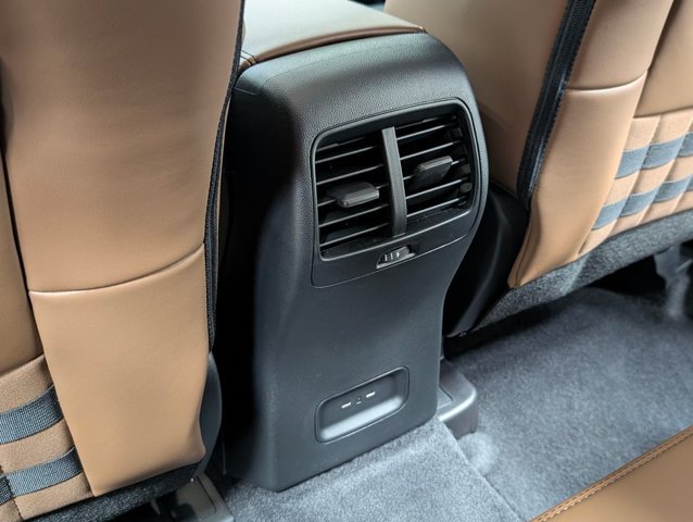 Certified 2026 Ford Bronco Sport Outer Banks w/ Outer Banks Tech Package+ AWD/4WD image 17