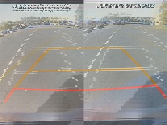 Used 2019 Hyundai Elantra GT image 4