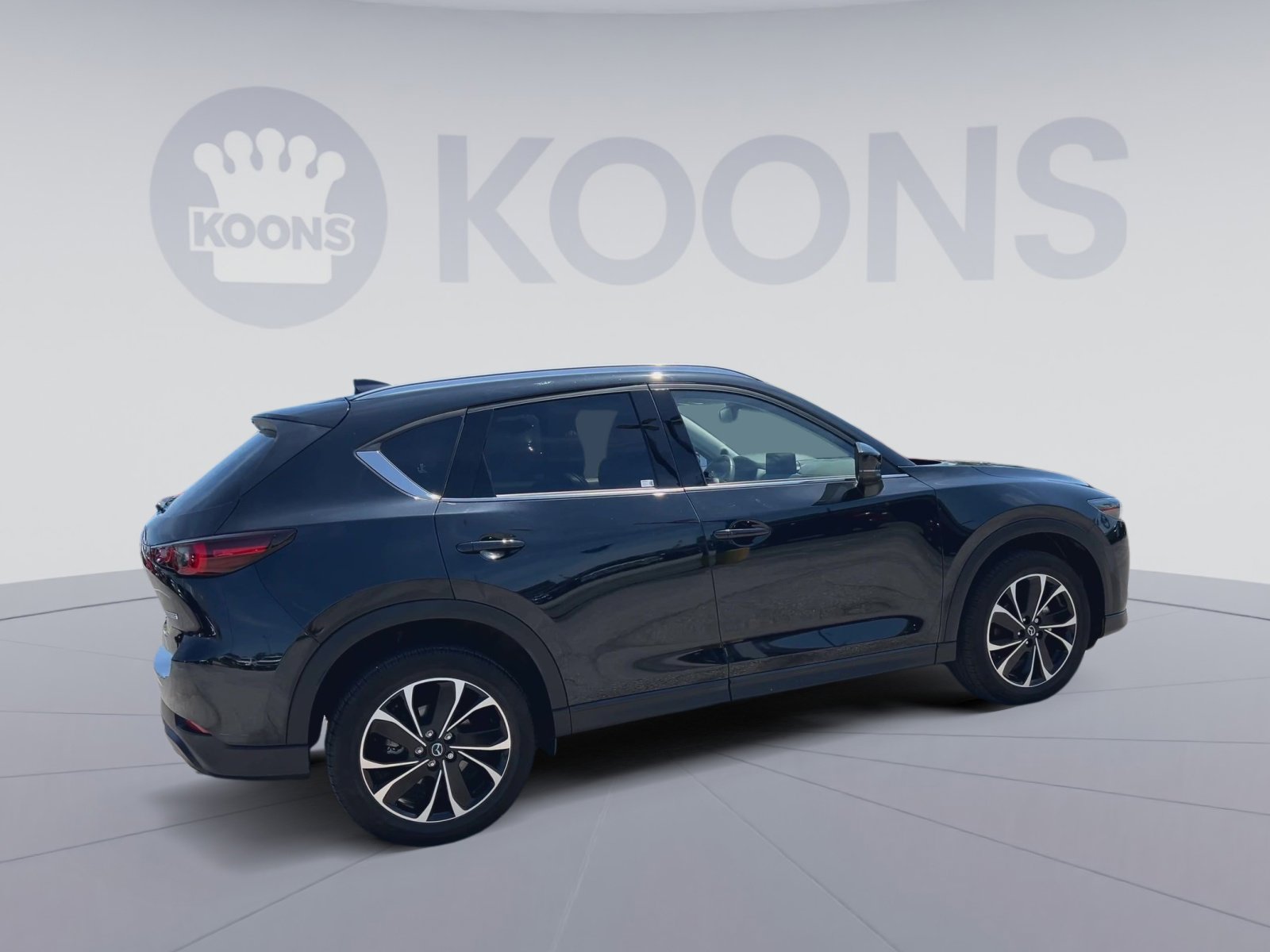 Used 2023 MAZDA CX-5 AWD 2.5 S w/ Premium Package image 12