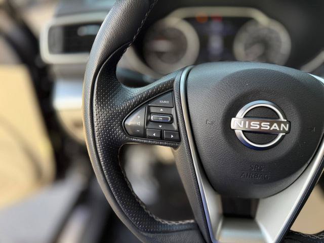 Used 2023 Nissan Maxima SV w/ Floor Mat Group FWD image 9