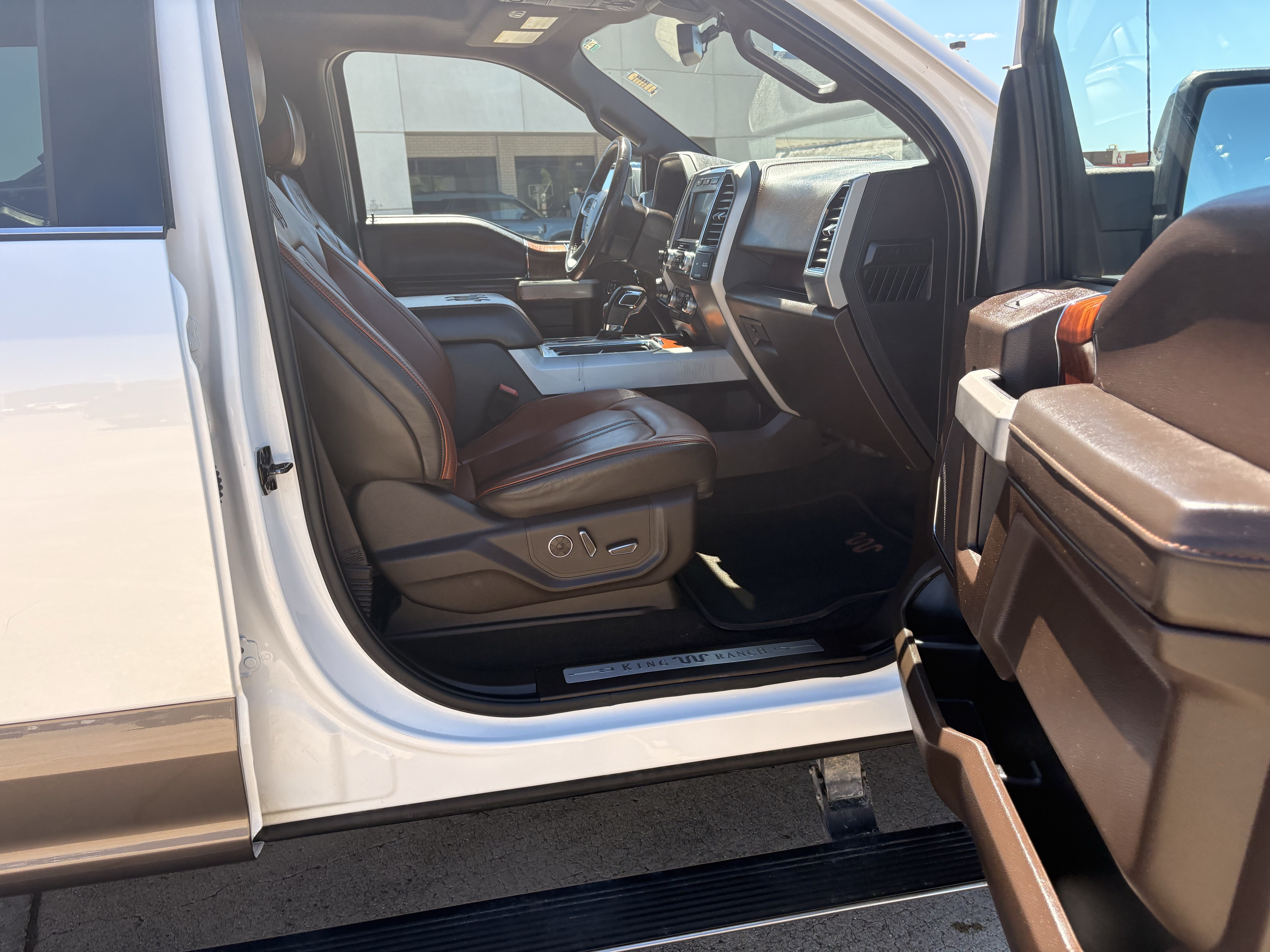 Certified 2019 Ford F150 King Ranch w/ Equipment Group 601A Luxury AWD/4WD image 9
