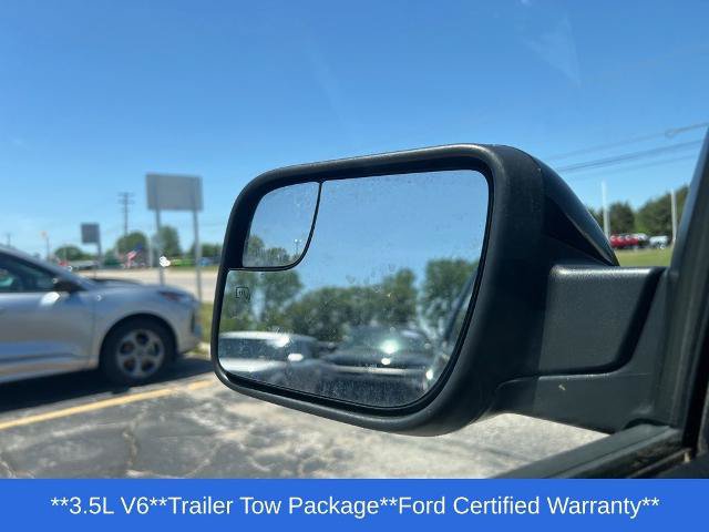 Certified 2018 Ford Explorer XLT w/ Equipment Group 202A AWD/4WD image 18
