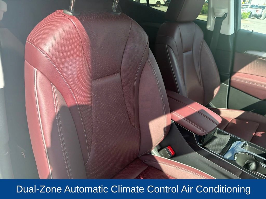 Used 2025 Buick Envision Sport Touring AWD/4WD image 28