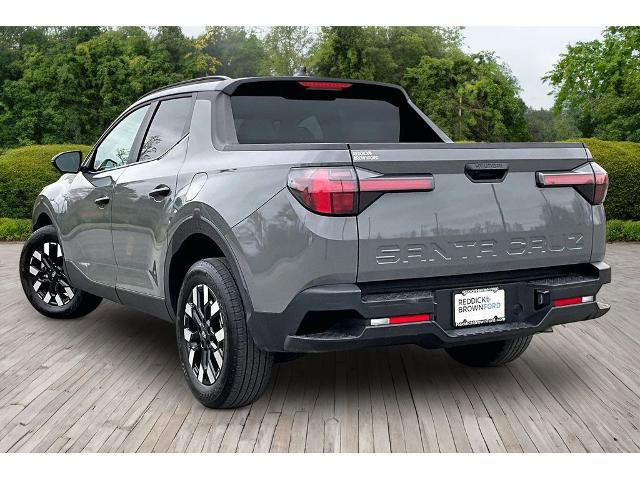 Used 2025 Hyundai Santa Cruz SEL FWD image 4