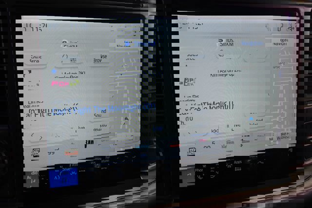 Certified 2024 Ford F150 Lariat w/ Equipment Group 502A High image 26