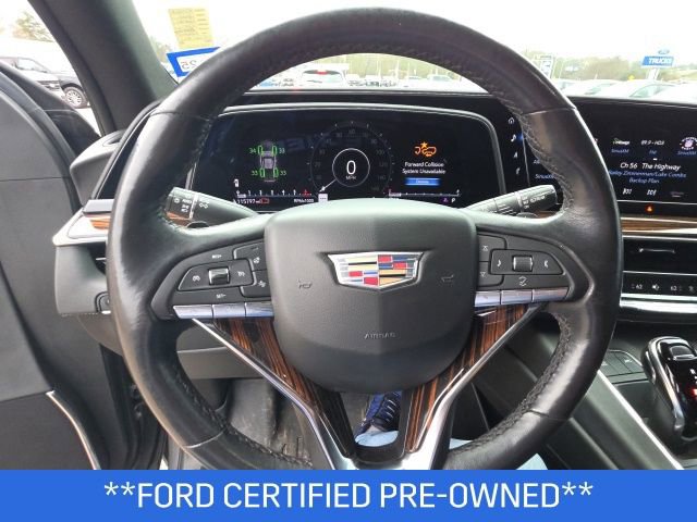 Used 2022 Cadillac Escalade ESV Luxury image 15