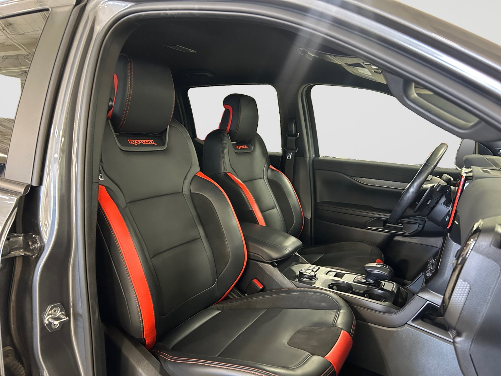 Certified 2025 Ford Ranger Raptor AWD/4WD image 20