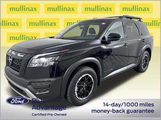 Used 2025 Nissan Pathfinder Rock Creek AWD/4WD image 14
