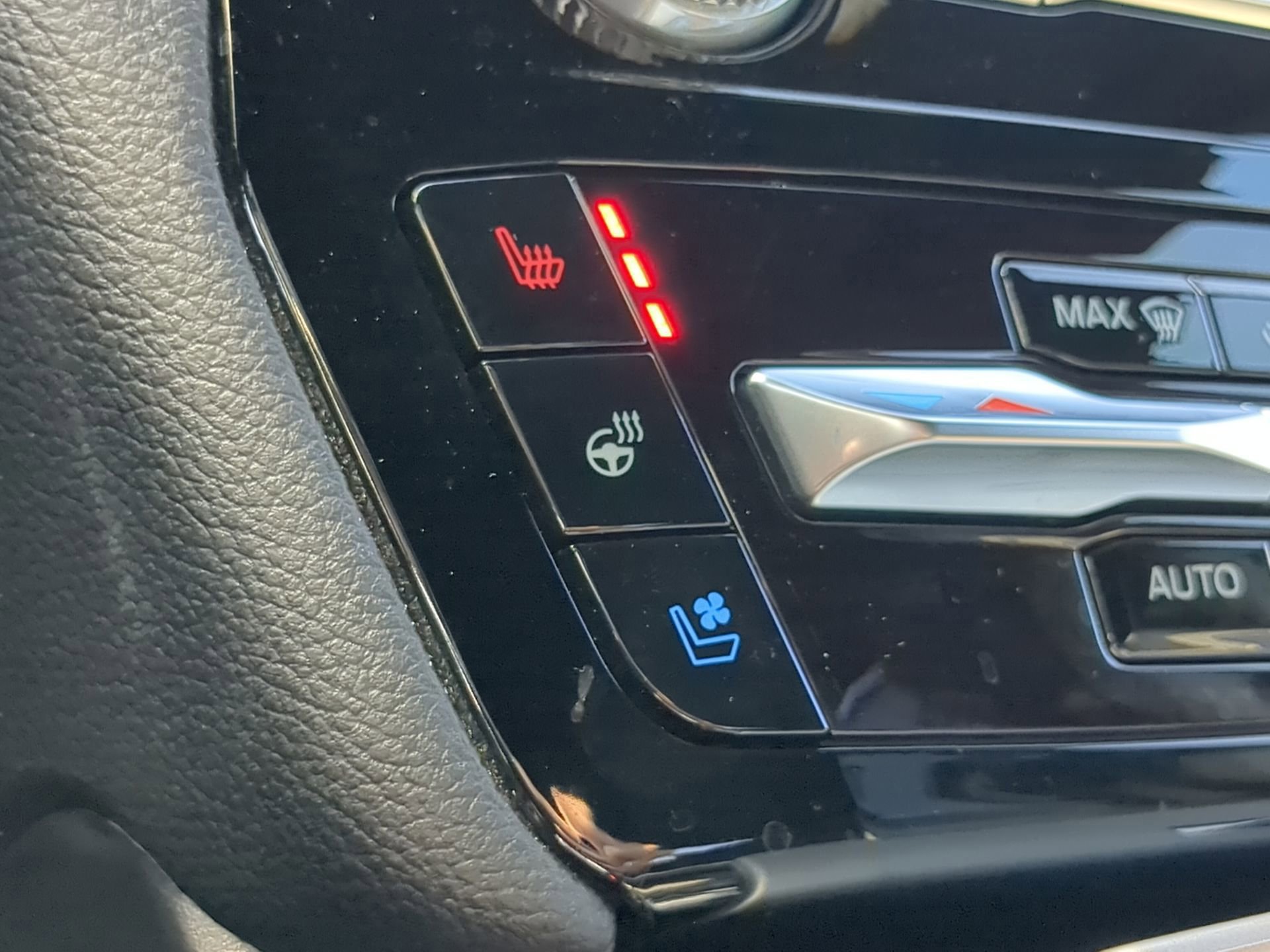 Certified 2022 Ford Explorer ST w/ Equipment Group 401A image 57