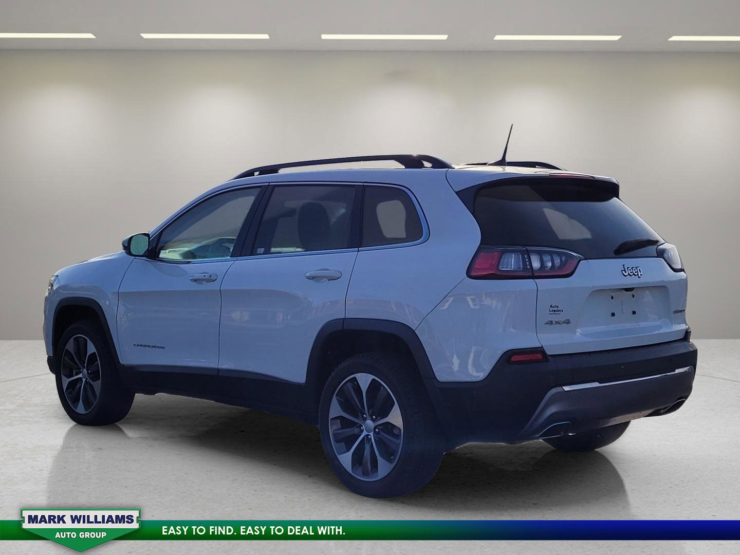 Used 2022 Jeep Cherokee Limited w/ Elite Package image 6