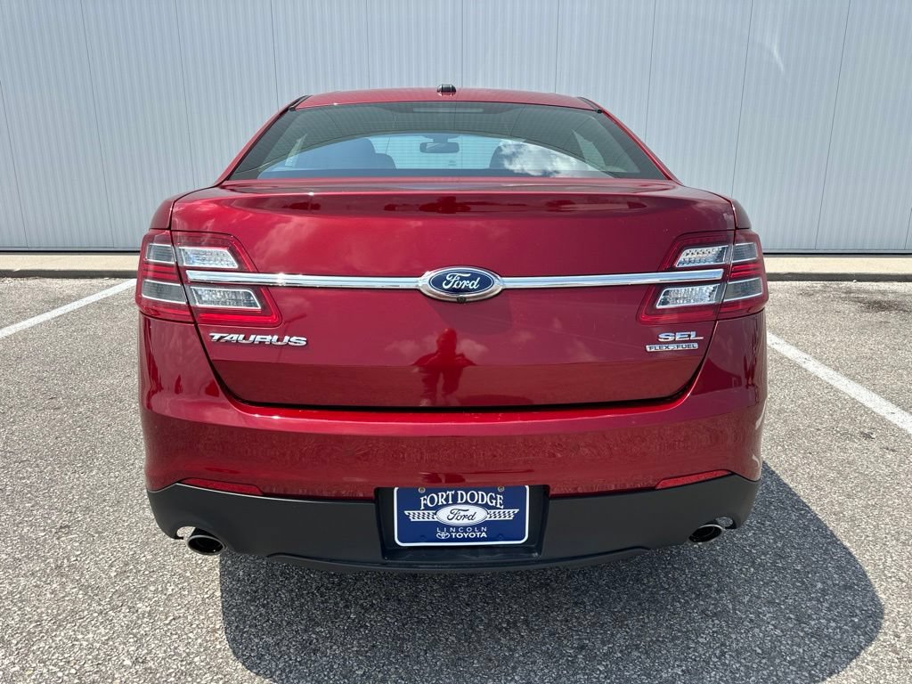 Certified 2018 Ford Taurus SEL w/ Equipment Group 201A FWD image 6