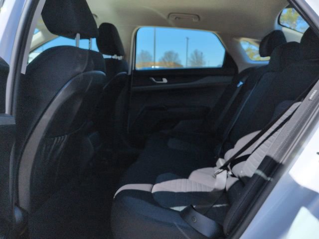 Used 2025 Kia K5 LXS image 16