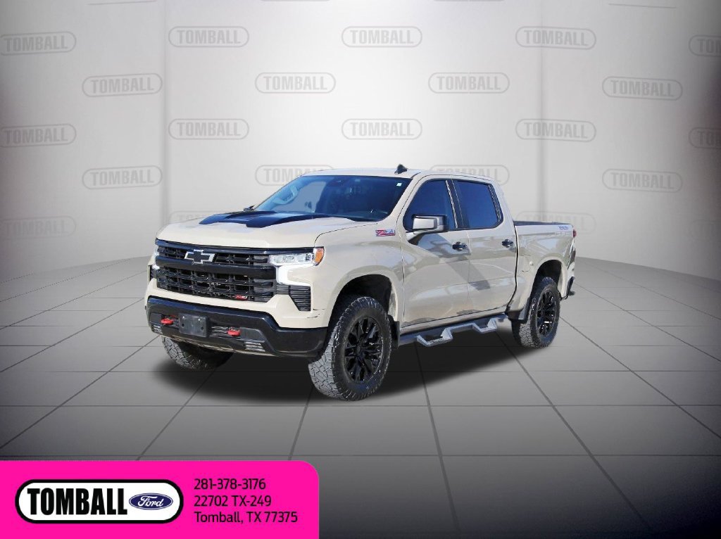 Used 2023 Chevrolet Silverado 1500 LT Trail Boss w/ Protection Package AWD/4WD image 3