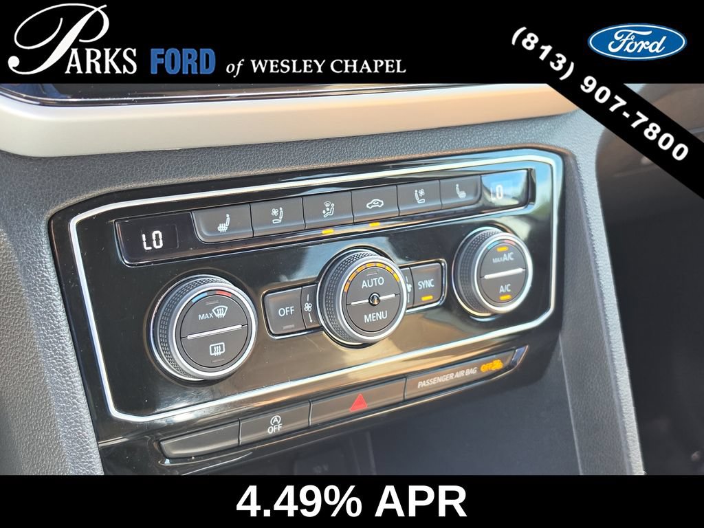 Used 2022 Volkswagen Atlas Cross Sport SEL Premium R-Line AWD/4WD image 25