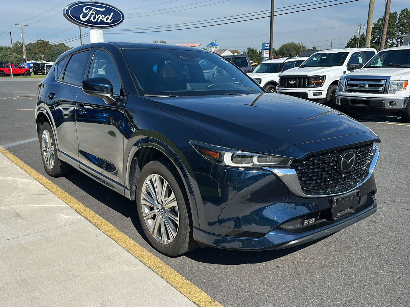 Used 2023 MAZDA CX-5 Signature AWD/4WD image 3